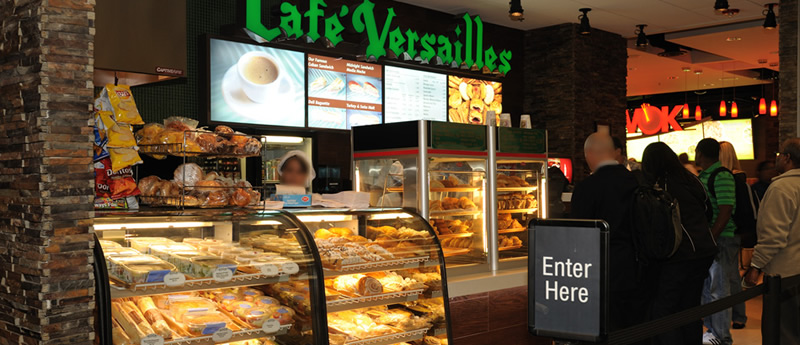 Café Versalhes no aeroporto de MIA